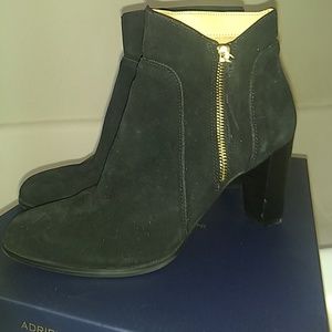 Adrienne Vittadini black booties